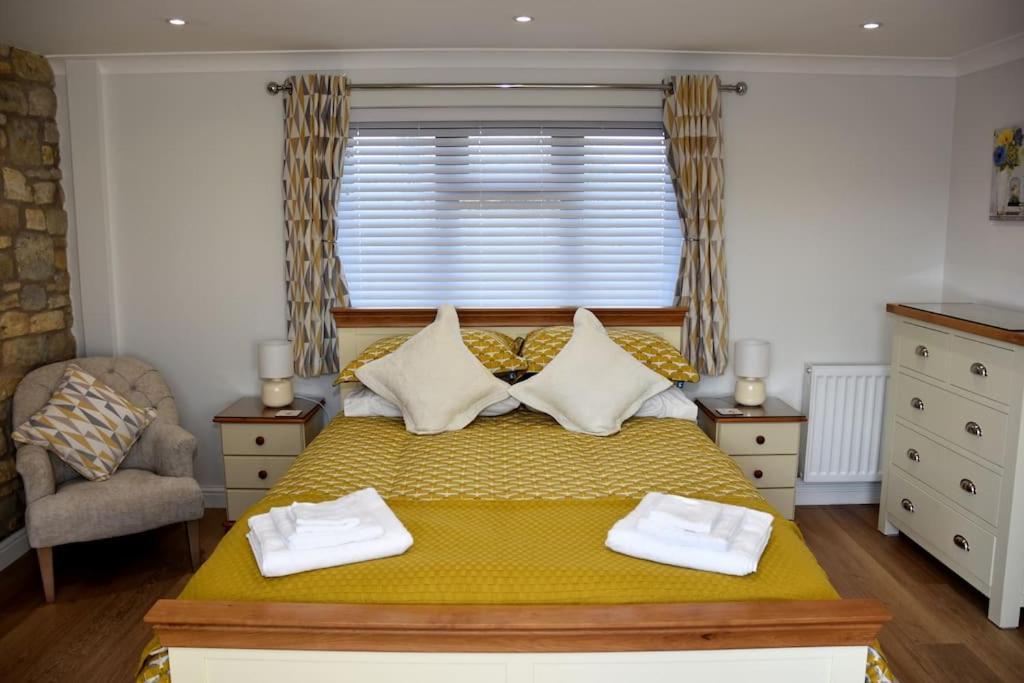 Guest Suite King Bed In Chew Valley Bath Somerset Chew Magna Екстериор снимка